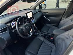 تۆیۆتا کۆرۆلا کرۆس